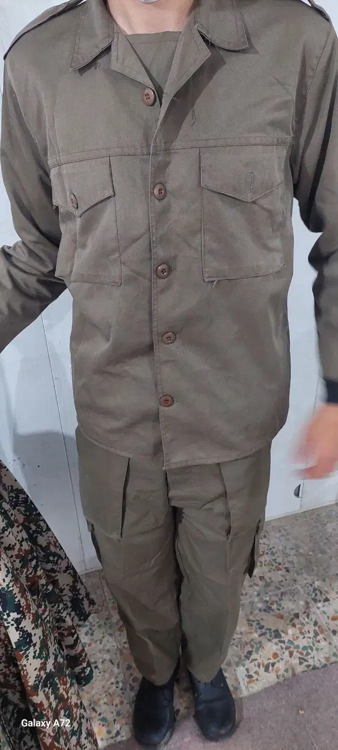 لباس نظامی بسیجی سپاه|لباس|اصفهان, قلعه طبره|دیوار