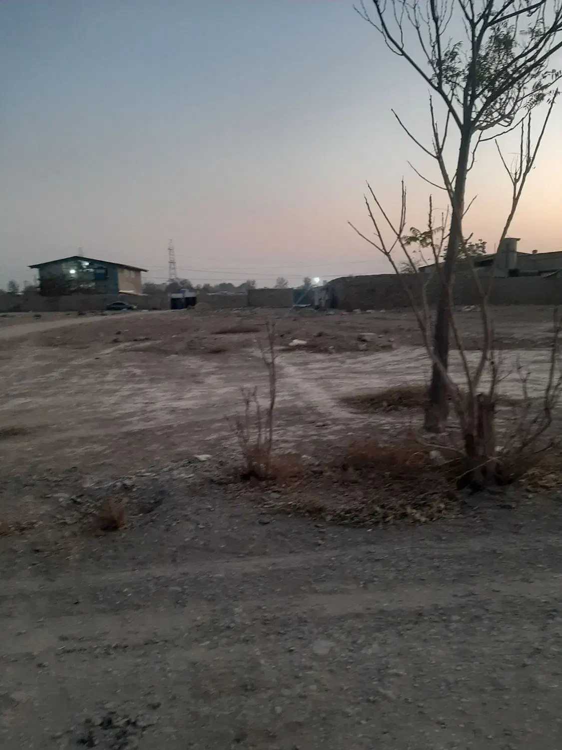 فروش زمین ۸۸۰ متری سند شش دانگ|فروش زمین و ملک کلنگی|چهاردانگه (تهران), |دیوار