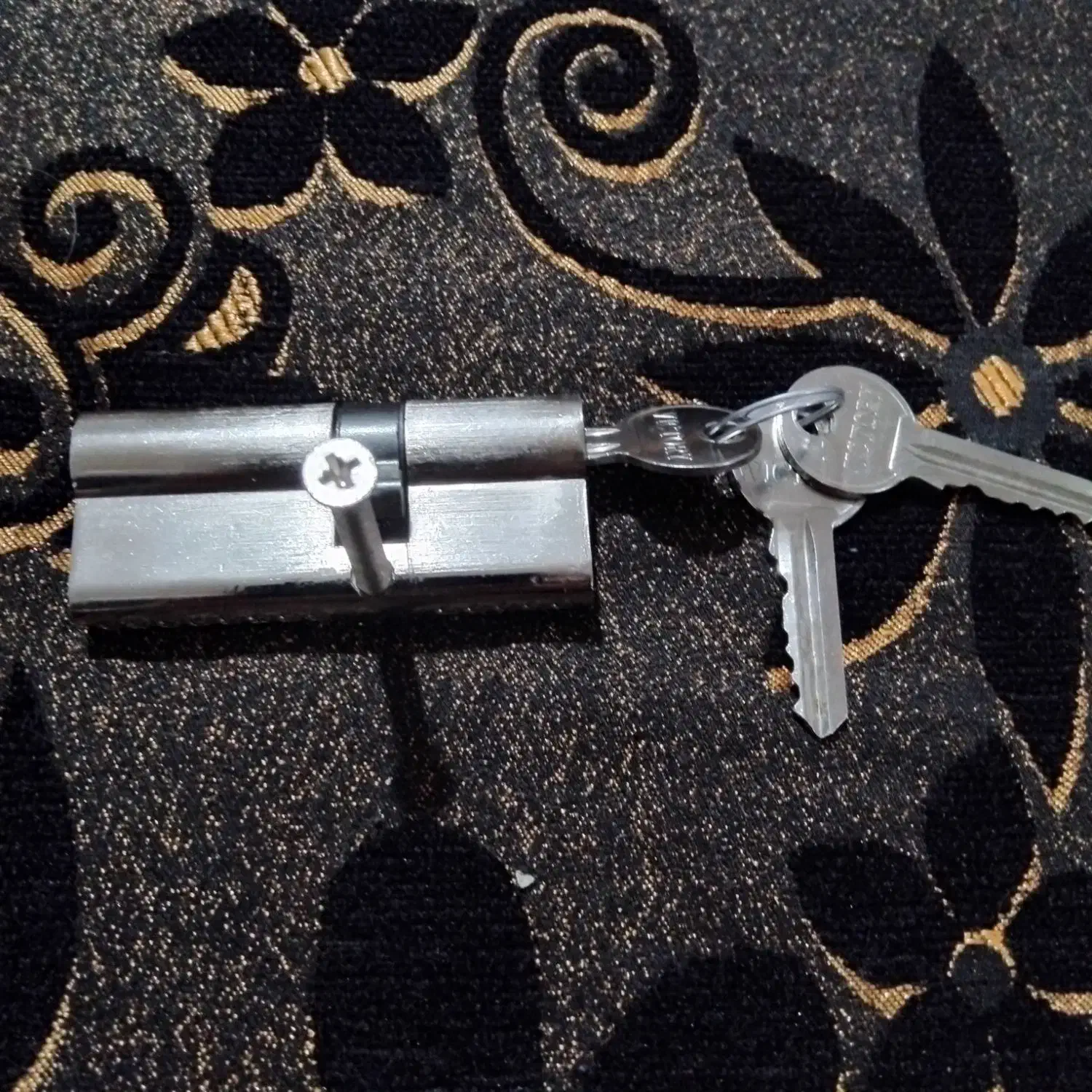 قفل سویچی نو|ابزارآلات|همدان, |دیوار