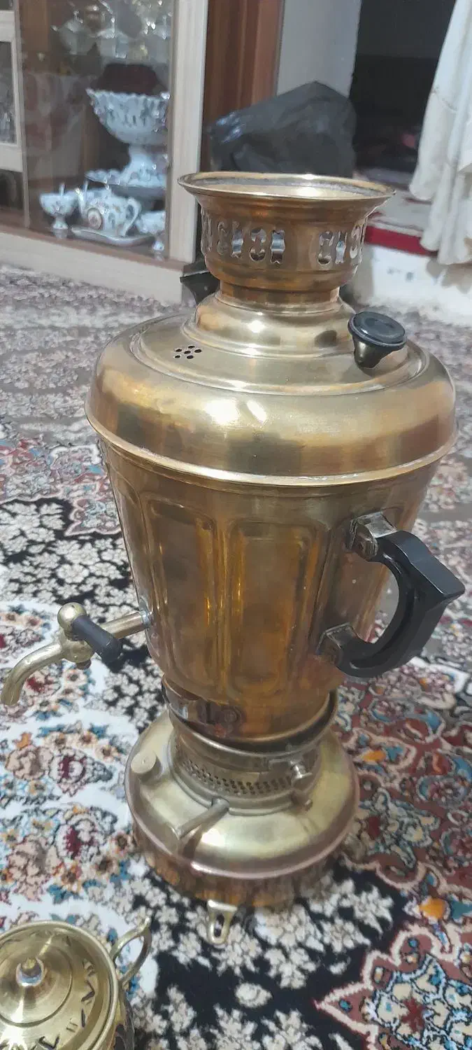 سماور قدیمی|کلکسیون اشیاء عتیقه|روداب, |دیوار