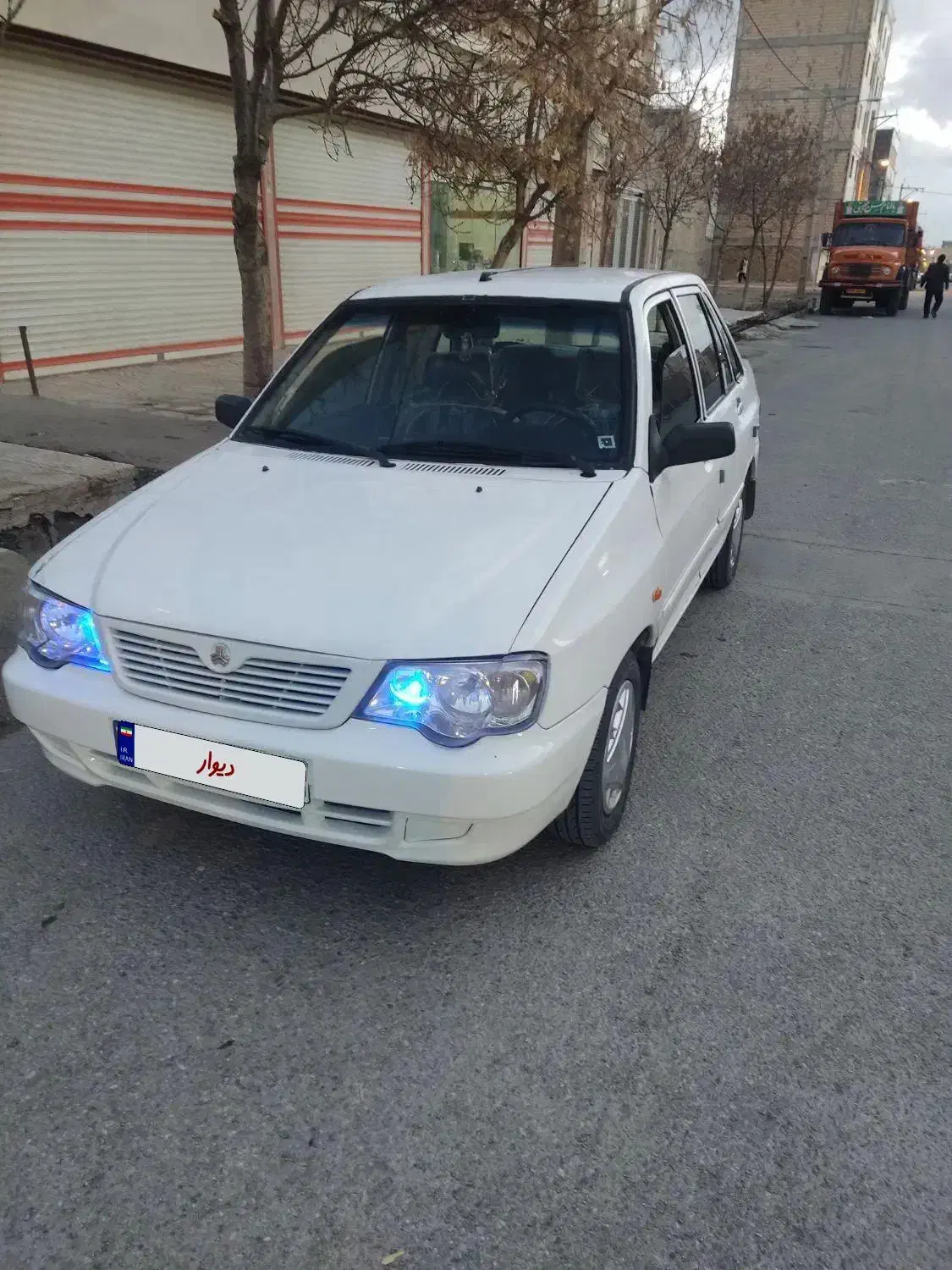 پراید ۱۳۲|خودرو سواری و وانت|بروجرد, |دیوار