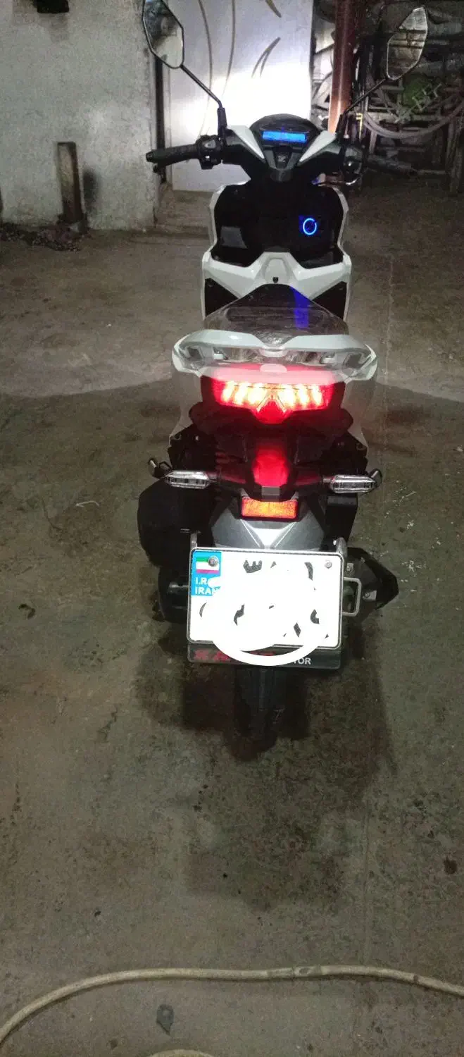 طرح کلیک ۱۵۰ سی سی رنگ سفیدصدفی|موتورسیکلت|محمدشهر, ولدآباد|دیوار