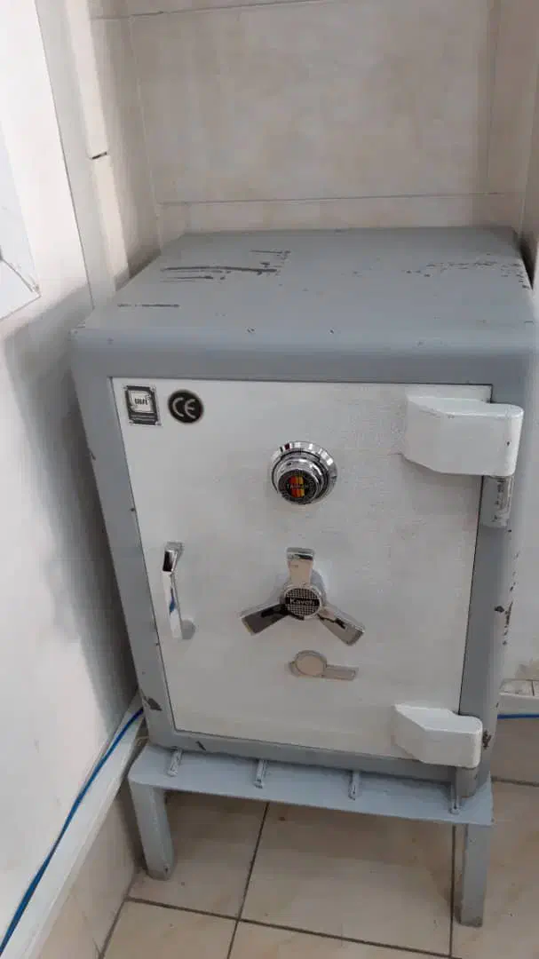 گاو صندوق کاوه مدل ۵۵۰ رمزدار|دفتر کار|تاکستان, |دیوار