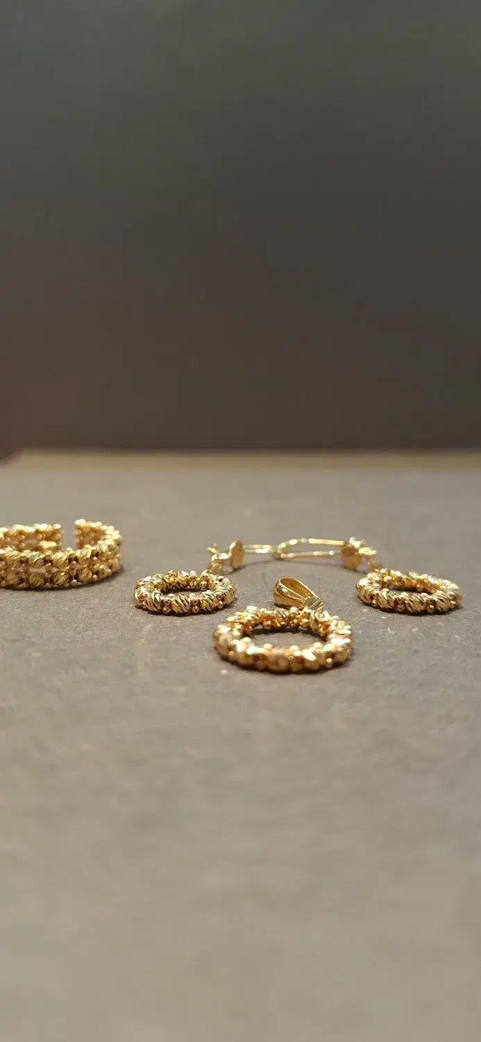 گالری طلای رُهام(بدون مالیات و کف اجرت)|جواهرات|حمیدیا, |دیوار