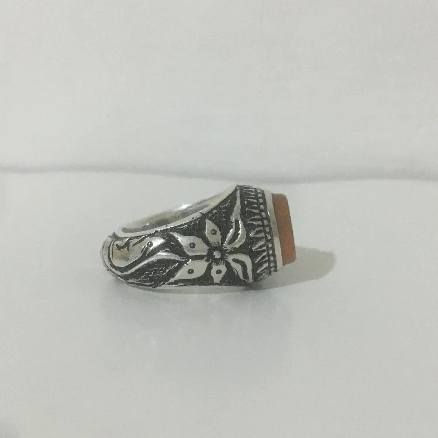 انگشتر|جواهرات|گرمخان, |دیوار