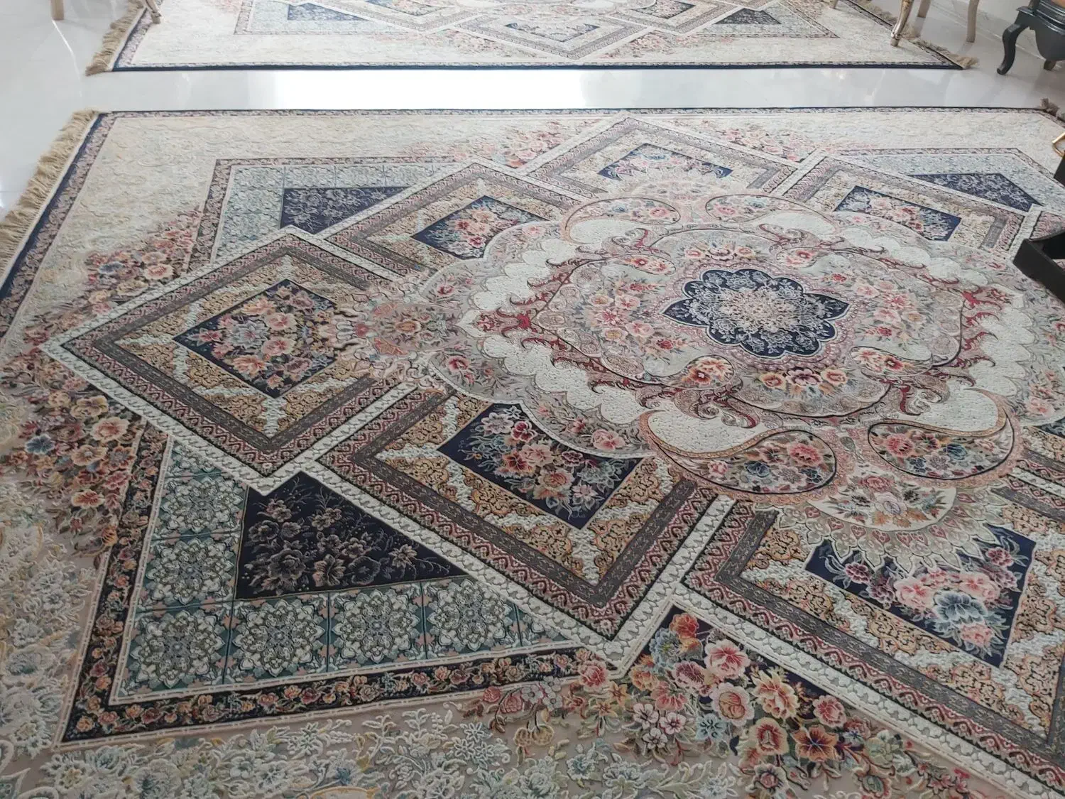 فرش ۱۲ متری ۱۰۰۰ شانه|فرش|الوند, |دیوار