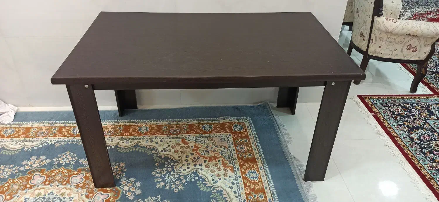 میز ناهار خوری شش نفره در حد نو تمیز و بدون خش|میز و صندلی غذاخوری|فردوس (خراسان), |دیوار