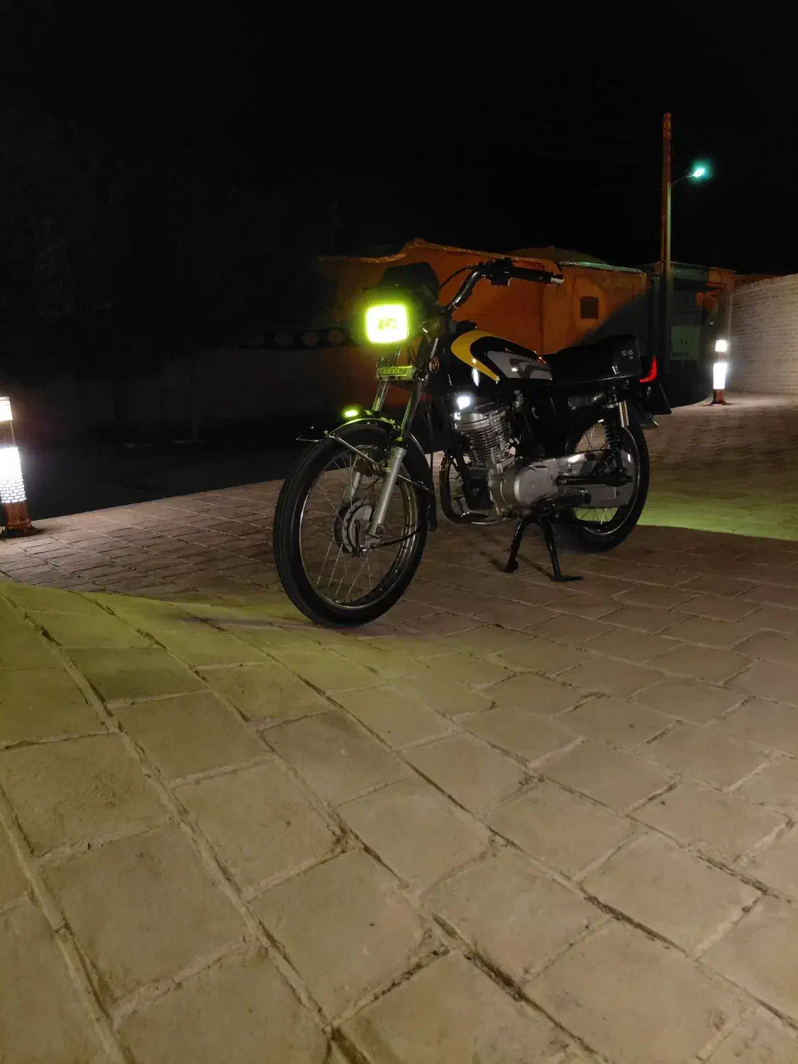 فروش موتور سیکلت مدل ۸۵ سینا تمیز|موتورسیکلت|کوهپایه, |دیوار