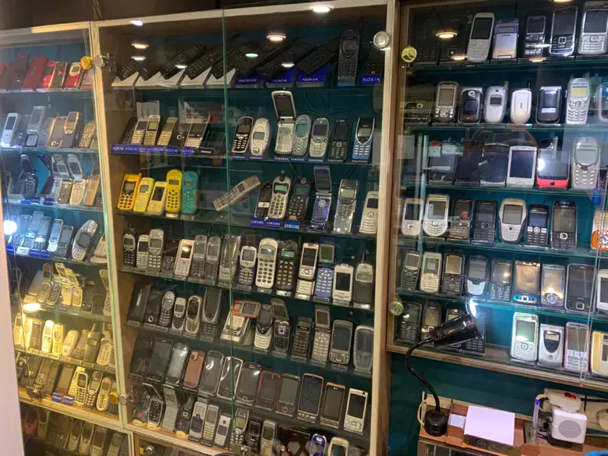 کلکسیون گوشی های قدیمی|موبایل|سنندج, |دیوار