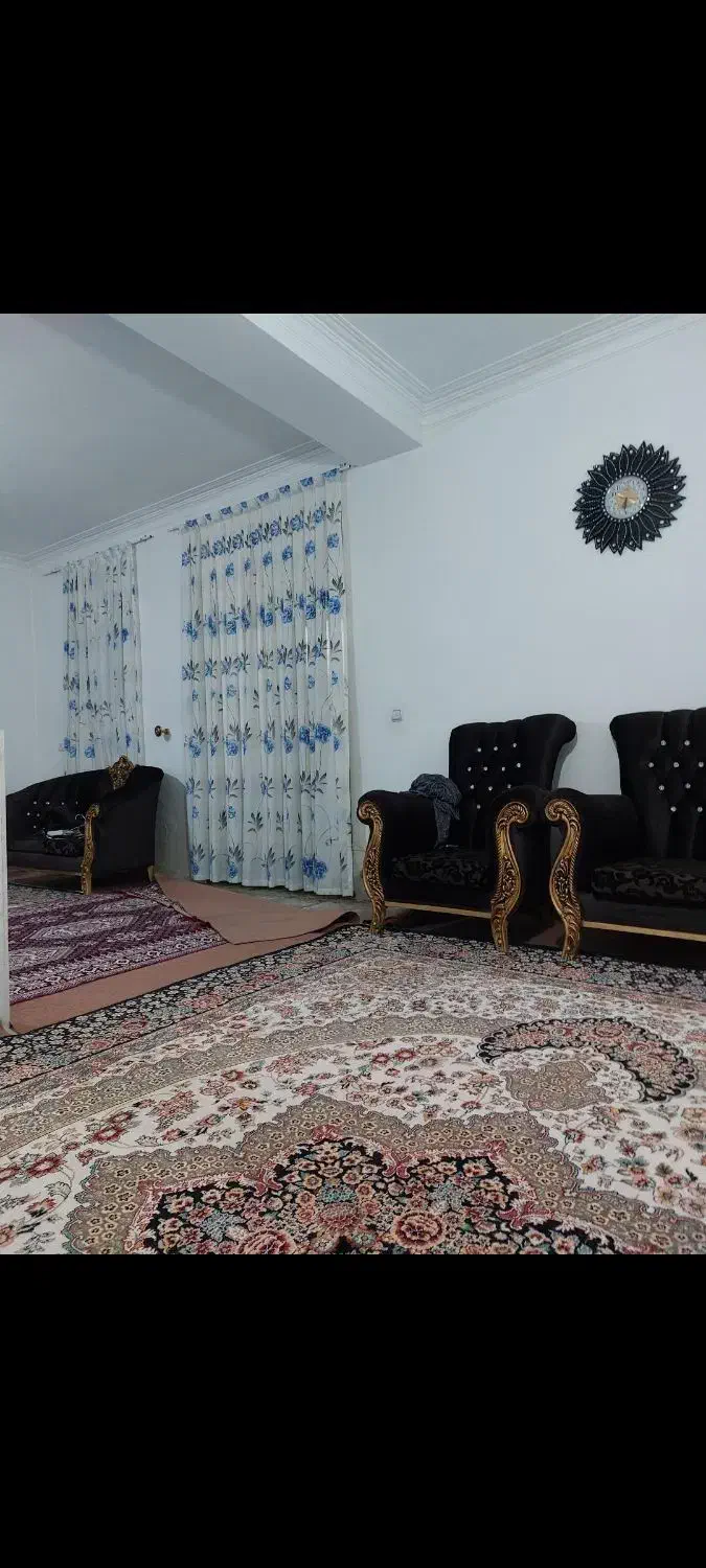 فروش خانه ویلایی واقع در هشتگرد روستای حاجی بیک|فروش خانه و ویلا|تنکمان, |دیوار