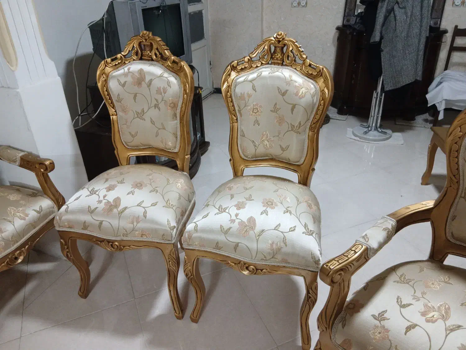 مبل|مبلمان خانگی و میز عسلی|مشهد, چهارچشمه|دیوار