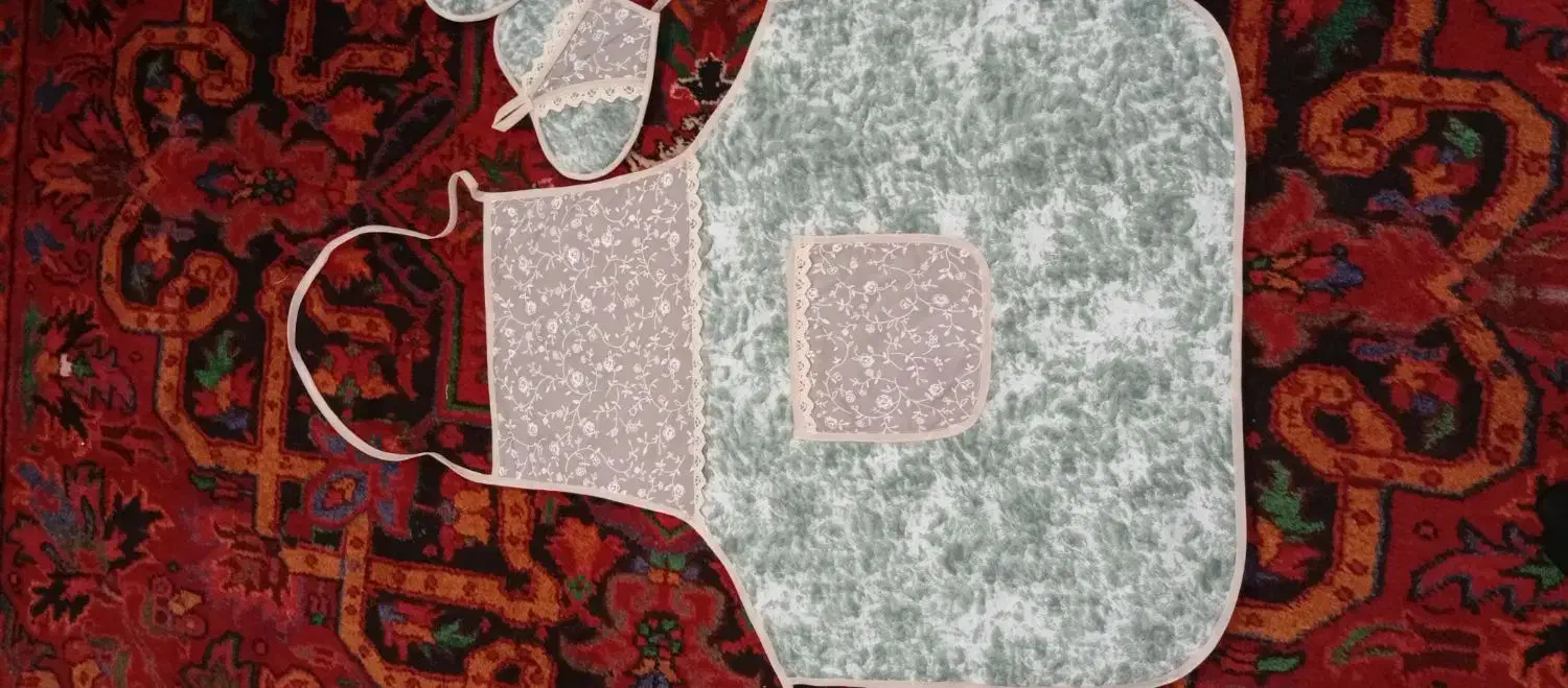 سرویس آشپزخانه پارچه ای دست دوز|سفره، حوله، دستمال آشپزخانه|خسروشاه, |دیوار