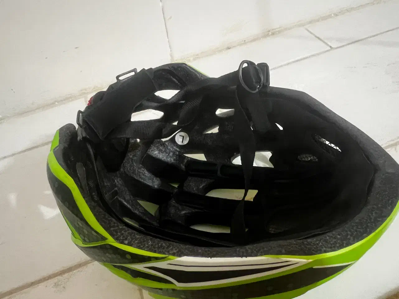 کلاه دوچرخه|دوچرخه، اسکیت، اسکوتر|یزد, |دیوار