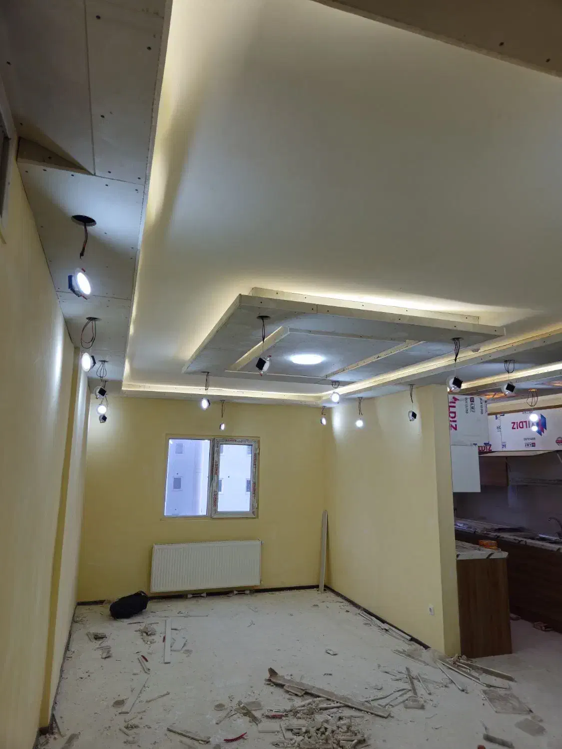 اجرای کناف لاین و برق کاری پردیس و رودهن|خدمات پیشه و مهارت|پردیس, فاز ۱۱|دیوار