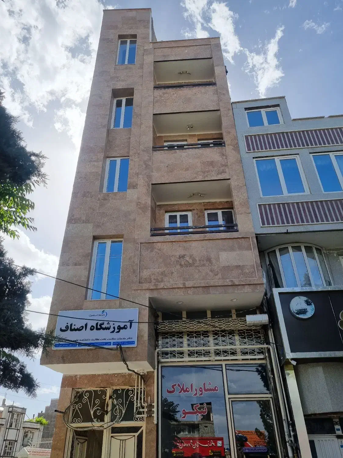 اجاره واحد دفتری|اجارهٔ دفتر کار، اتاق اداری، مطب|خوی, |دیوار