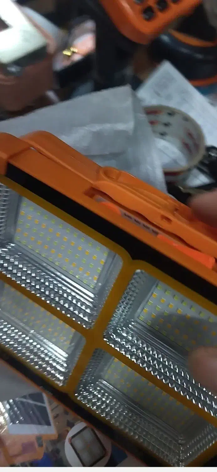 پروژکتور شارژی خورشیدی|تلویزیون و پروژکتور|صباشهر, |دیوار