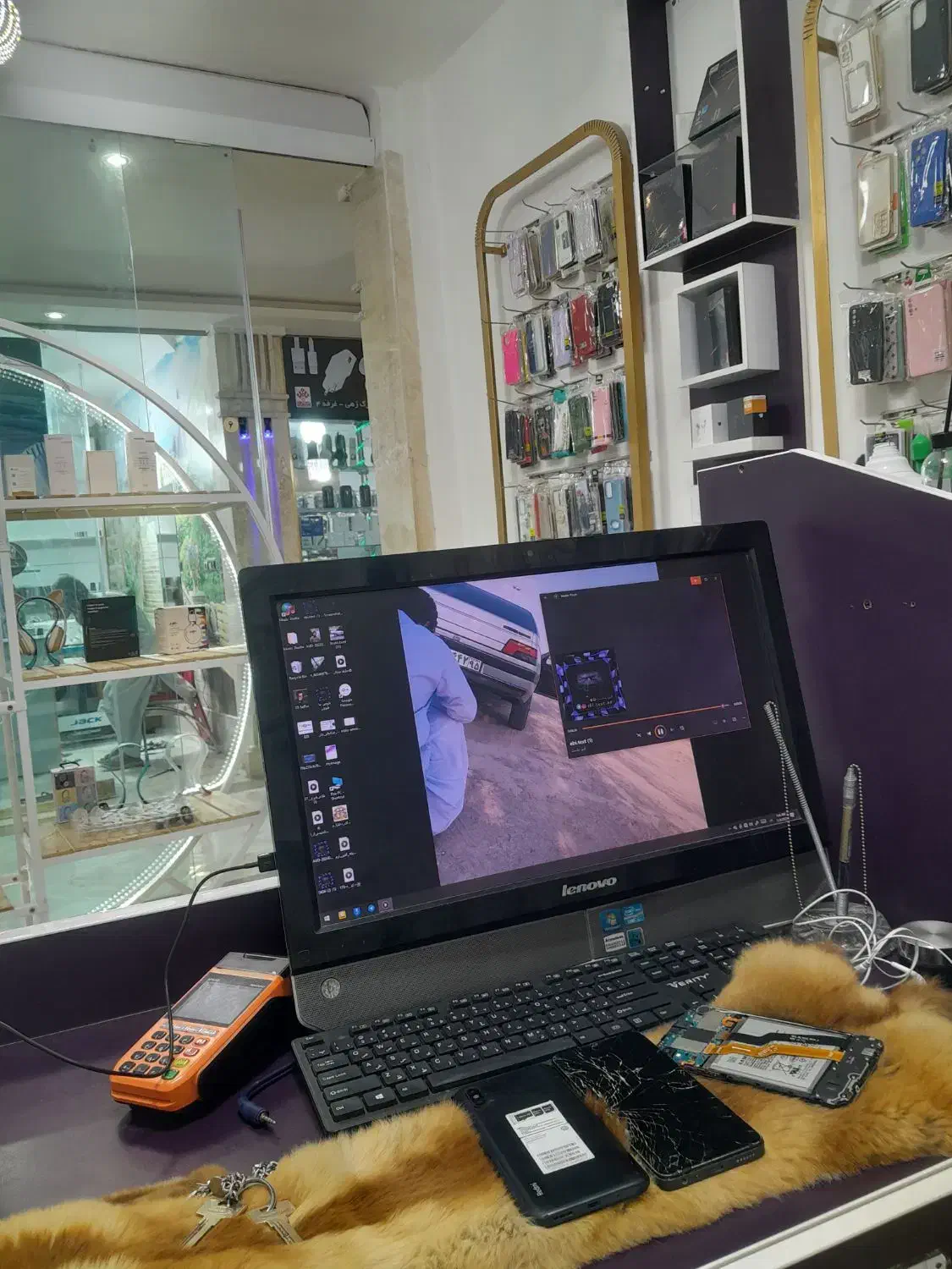 مغازه فروش فوری|اجارهٔ مغازه و غرفه|ایرانشهر, |دیوار