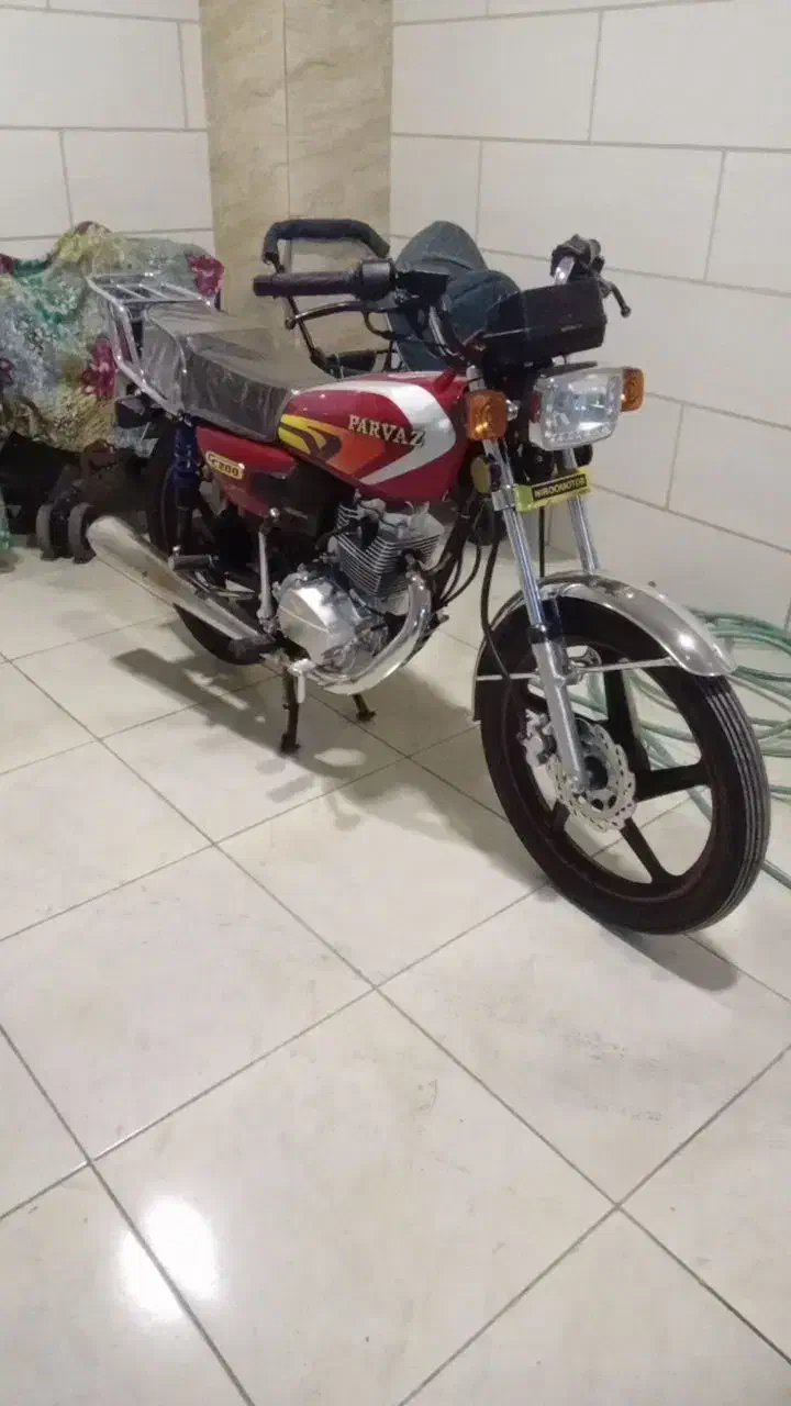 پرواز ۲۰۰سی سی|موتورسیکلت|تبریز, |دیوار