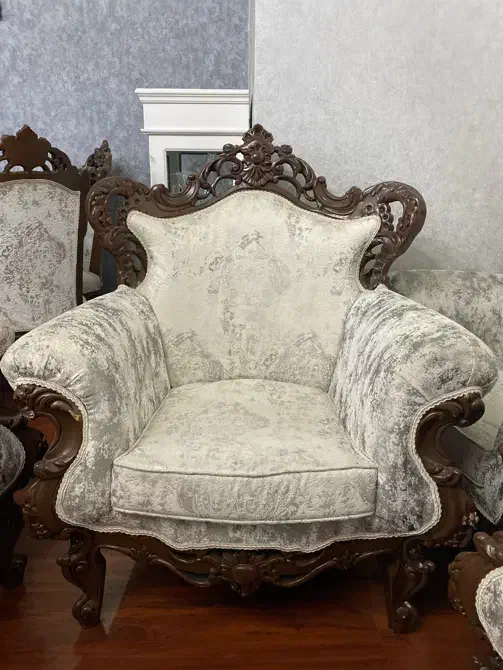 میل و میزناهارخوری آنتیک|مبلمان خانگی و میز عسلی|تهران, اوین|دیوار