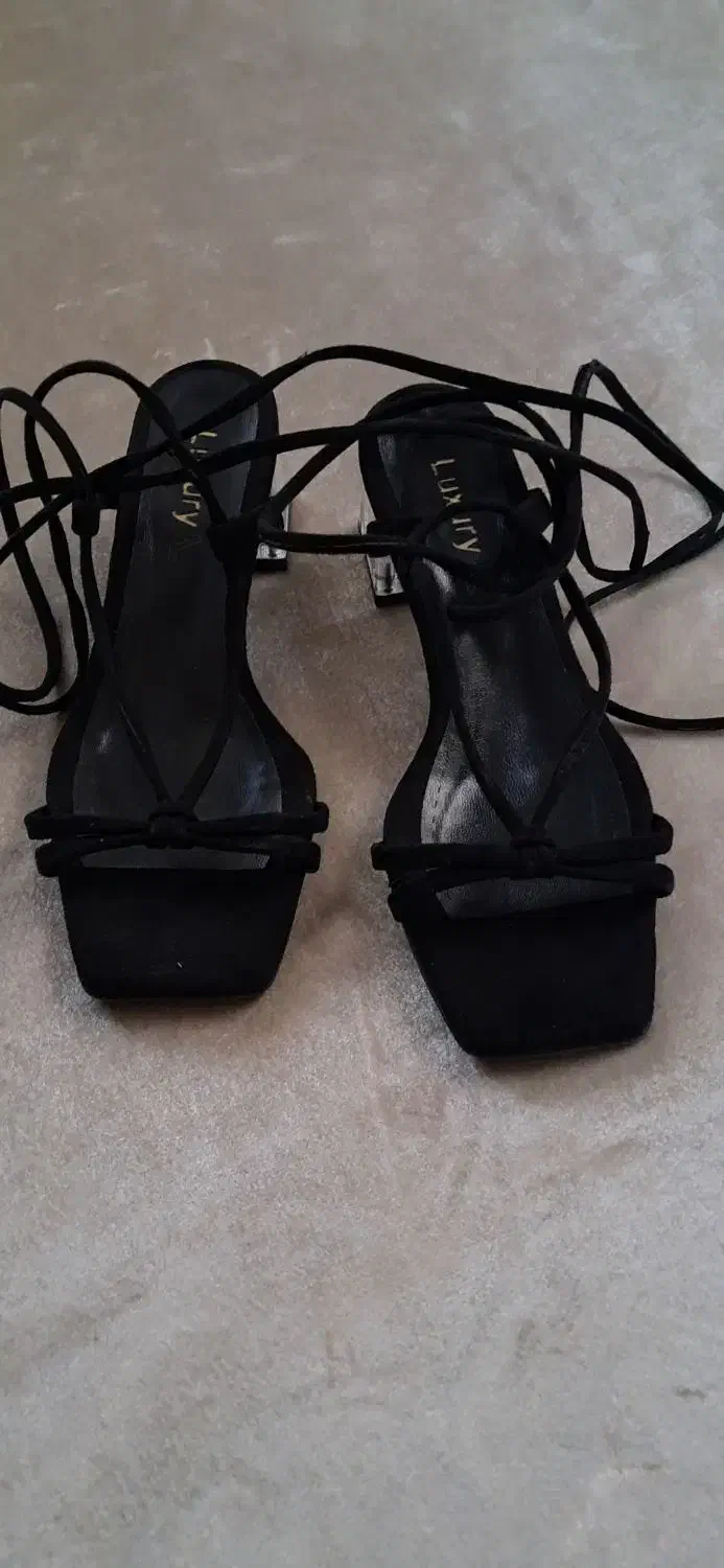 کفش|کیف، کفش، کمربند|مریوان, |دیوار