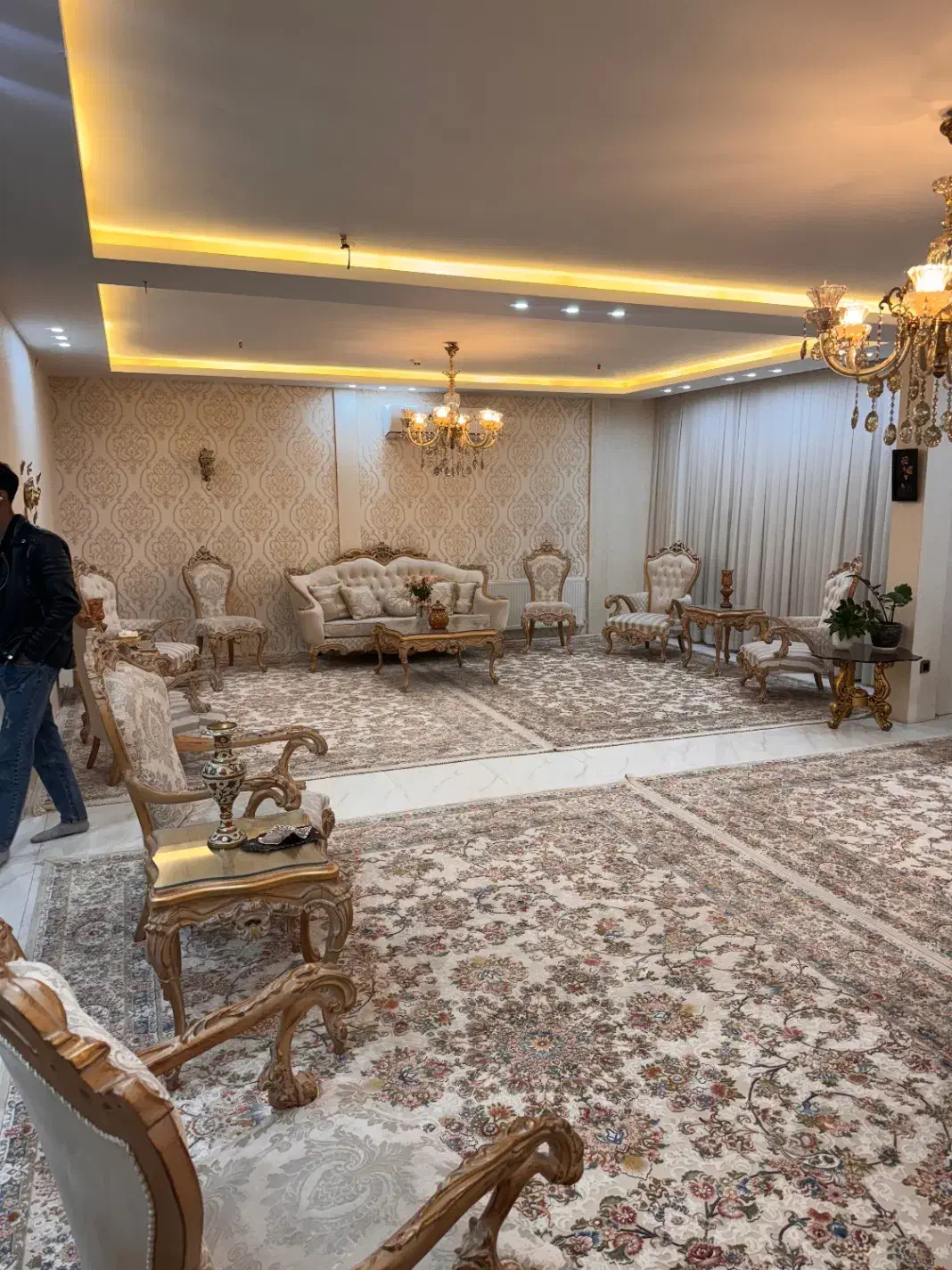 خانه ای که شما در ذهنتان تصور میکنید|فروش آپارتمان|مشهد, امام رضا (ع)|دیوار