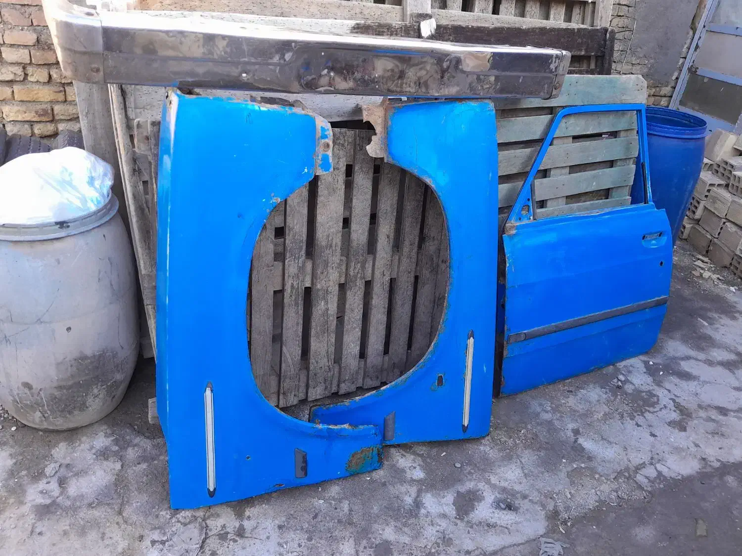 نیسان ۸۱|خودرو سواری و وانت|تبریز, |دیوار