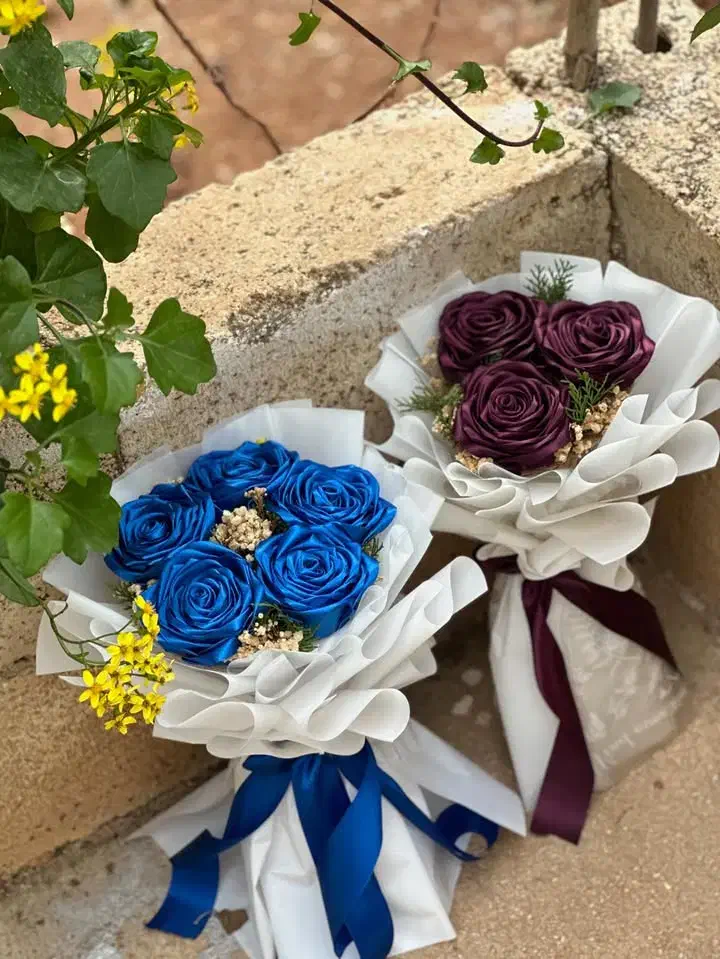 گل روبانی|گل مصنوعی|خوی, |دیوار