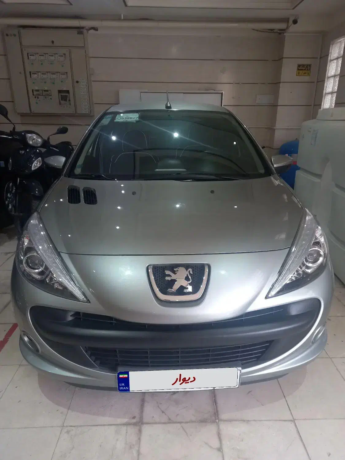 ۲۰۷ دنده ای تیتانیوم|خودرو سواری و وانت|بروجرد, |دیوار