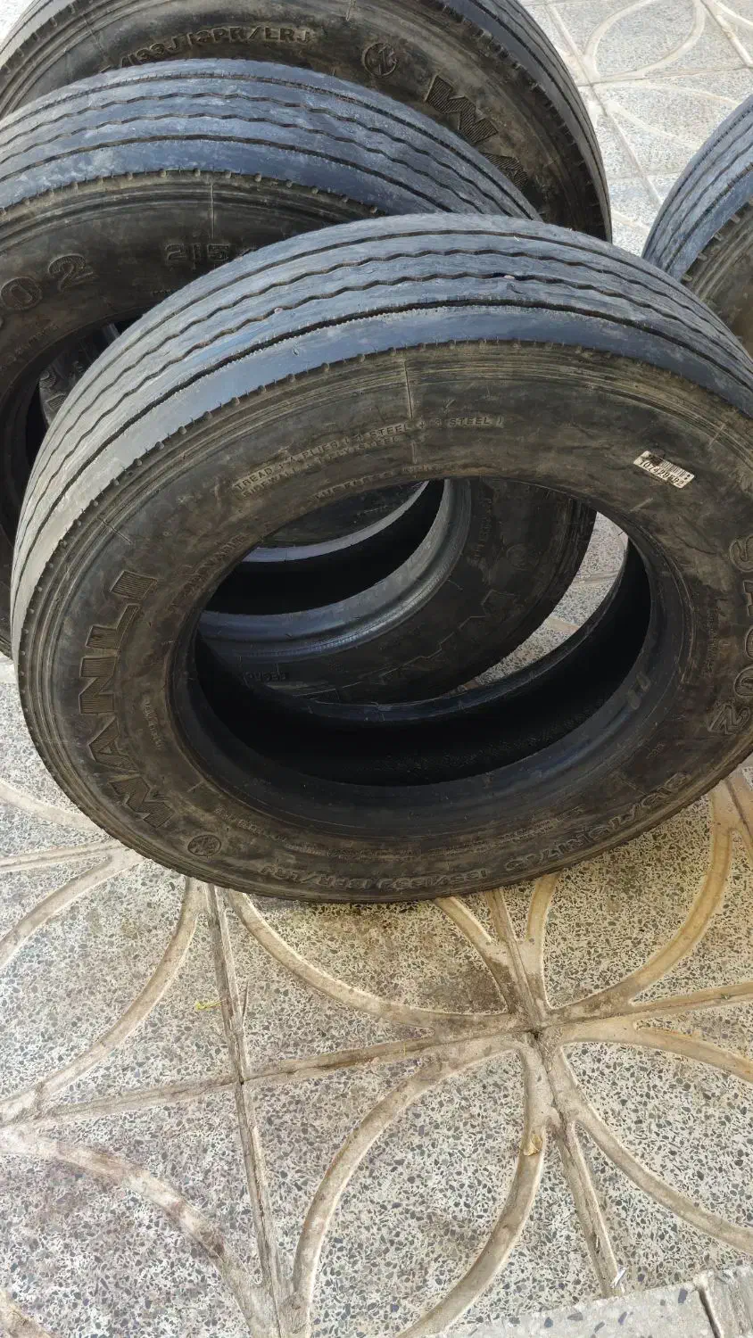 لاستیک مینی بوس|خودرو سنگین|شازند, |دیوار