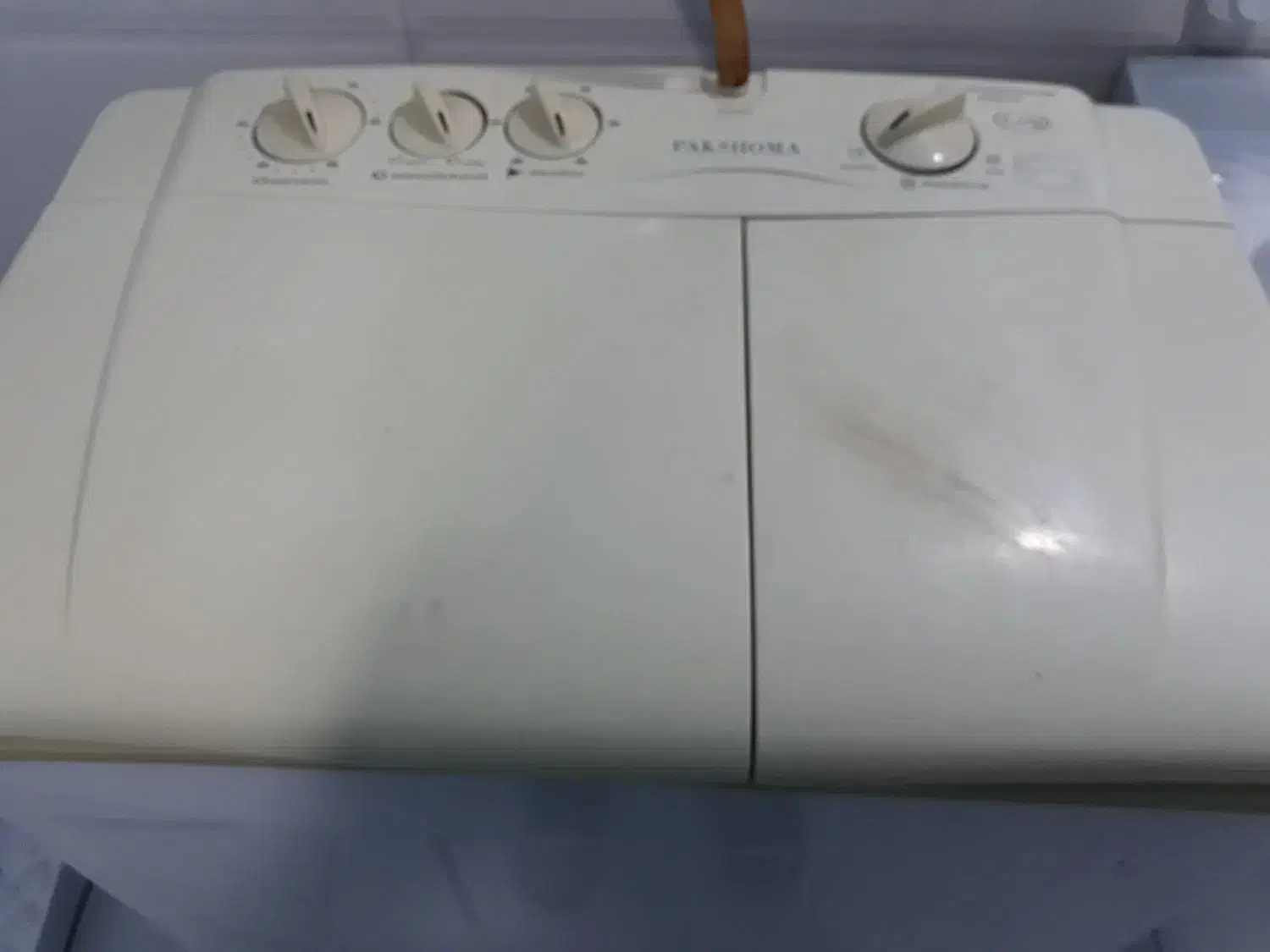 ماشین لبایشویی دوقلو پاکشوما|ماشین لباسشویی و خشک‌کن لباس|کنارک, |دیوار