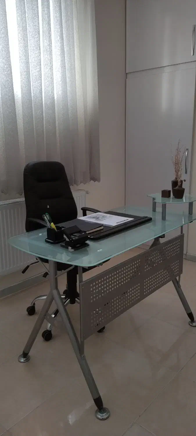 میز کامیپوتر|میز تحریر و کامپیوتر|فولادشهر, مسکن مهر فولادشهر|دیوار