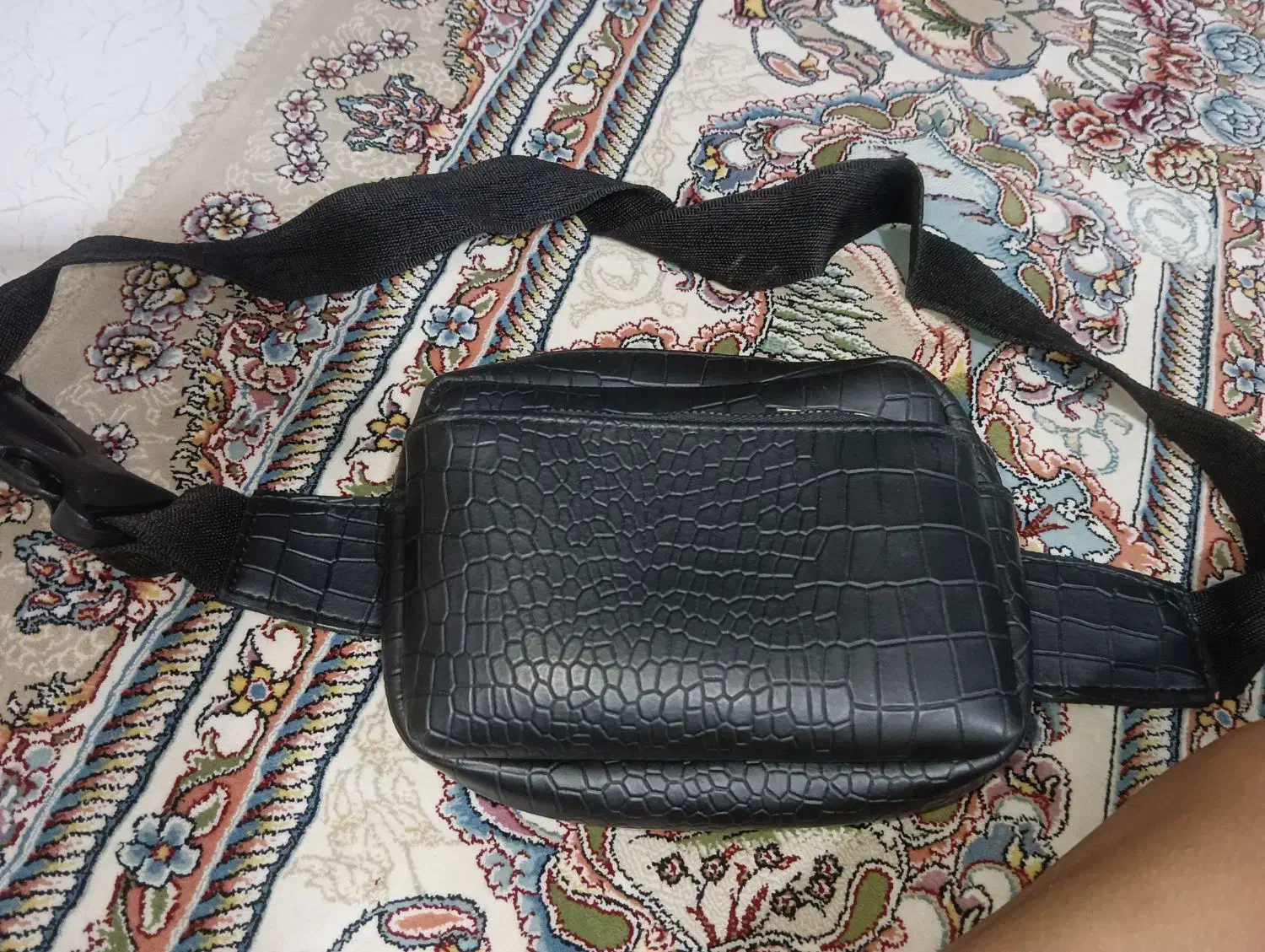 کیف کمری نو به شرط جا دار امن|کیف، کفش، کمربند|ری, تقی آباد|دیوار