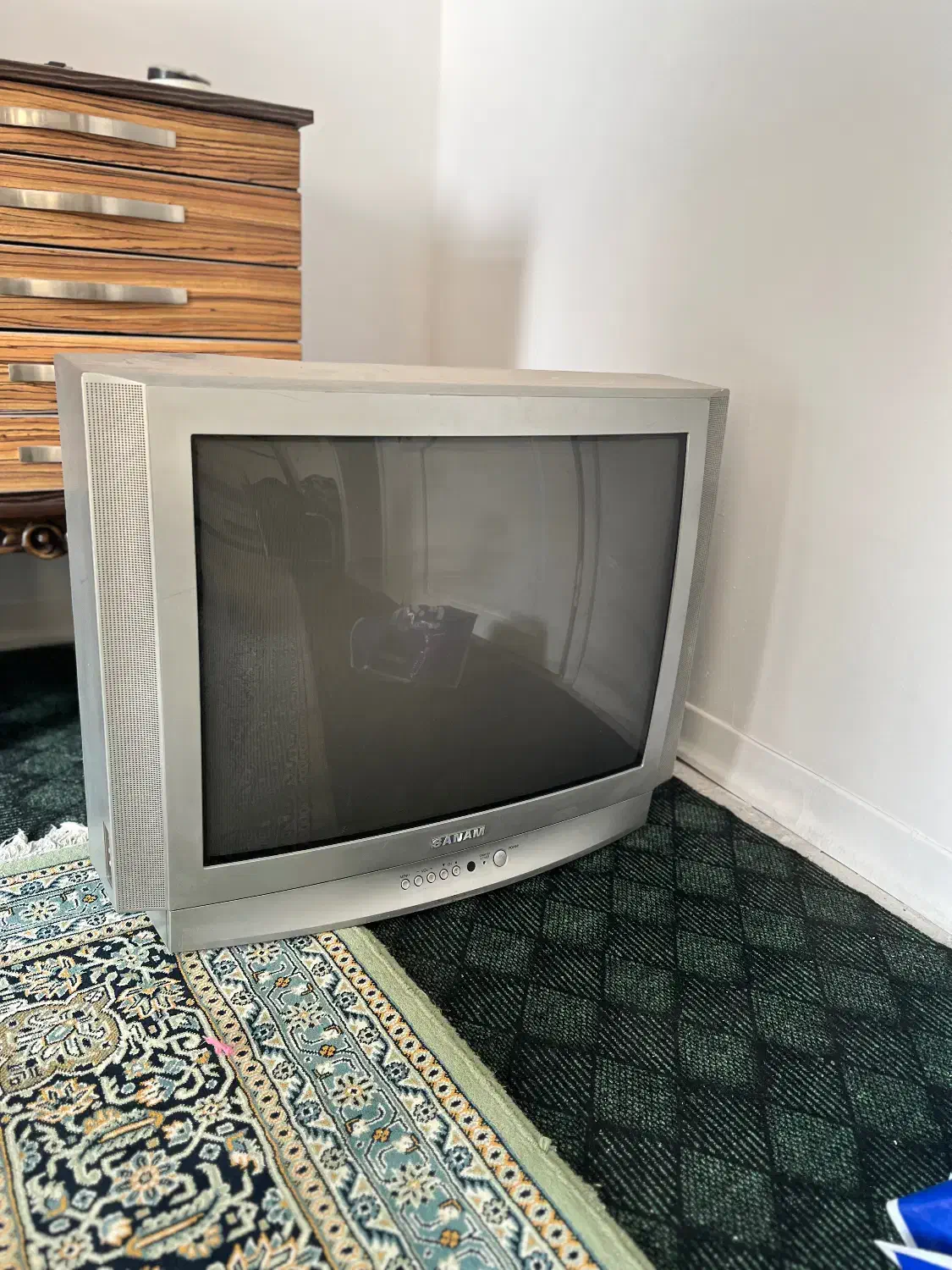 تلویزیون|تلویزیون و پروژکتور|خاوران, |دیوار