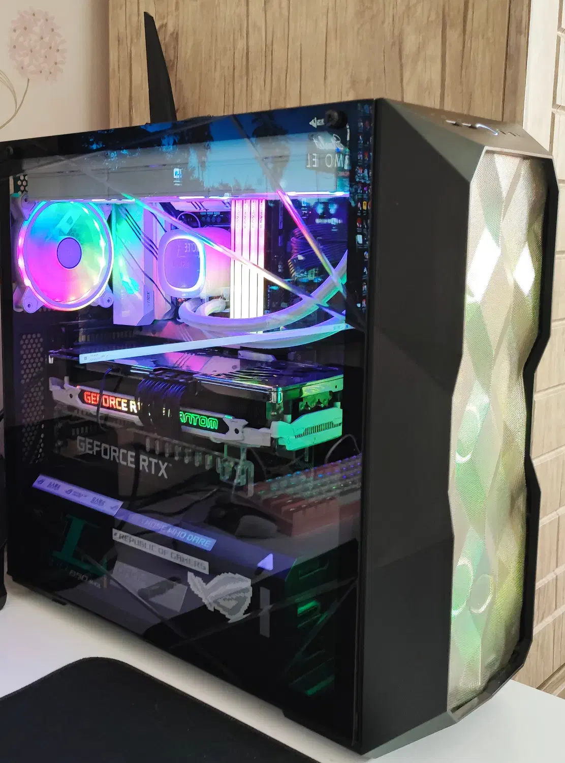 سیستم رده بالا و قدرتمند گیمینگ و کار مهندسی|رایانه رومیزی|رباط‌کریم, رباط‌کریم|دیوار