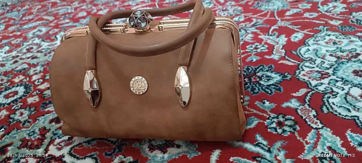 کیف و کفش|کیف، کفش، کمربند|اردبیل, |دیوار