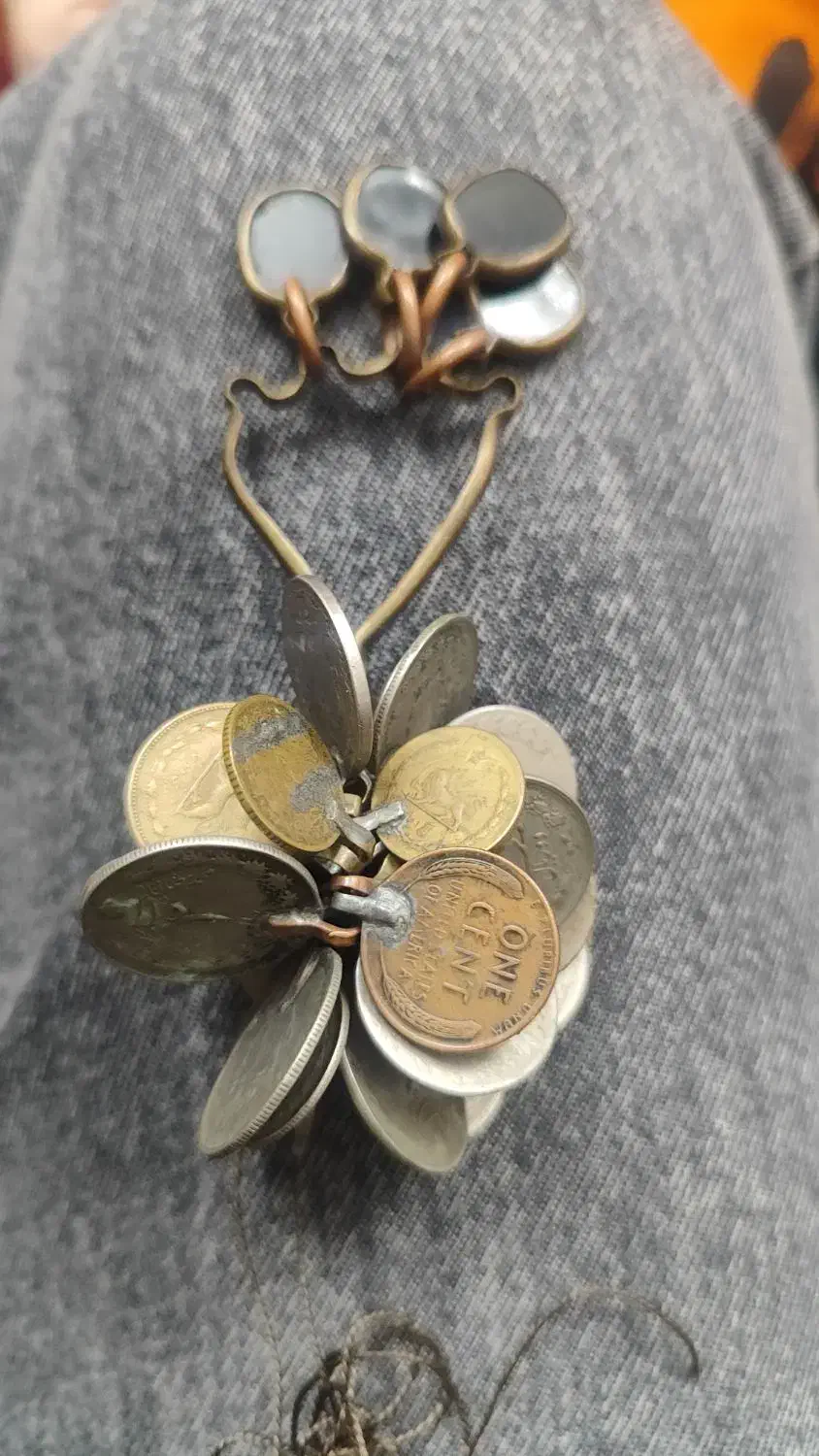 گردنبند عتیقه|کلکسیون اشیاء عتیقه|مشکین‌دشت, |دیوار