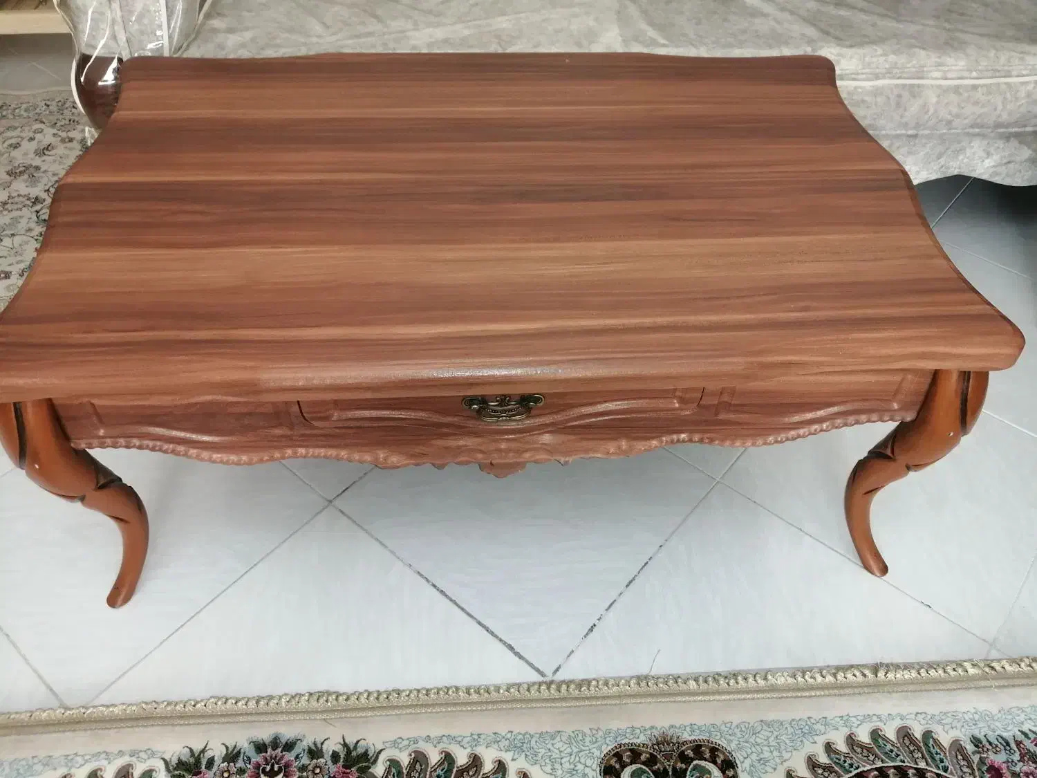 میز عسلی همراه با سه میز کوچک|مبلمان خانگی و میز عسلی|شهمیرزاد, |دیوار