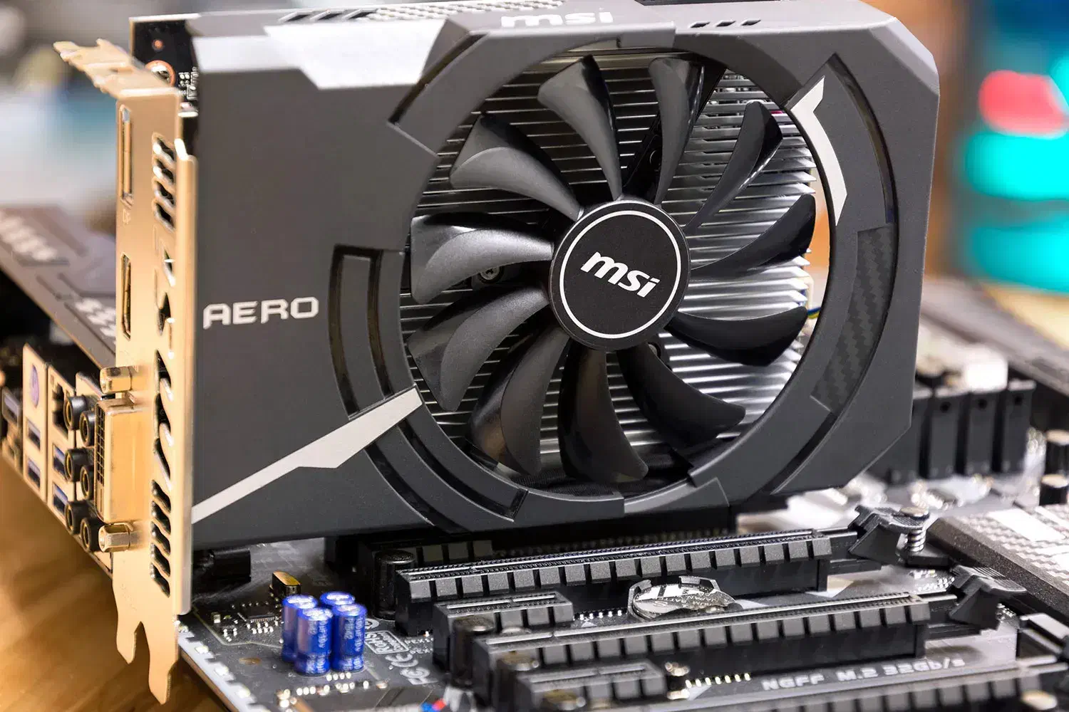 کارت گرافیک MSI Radeon RX550 2GB تمیز و کم‌کار|قطعات و لوازم جانبی رایانه|اهواز, پادادشهر|دیوار