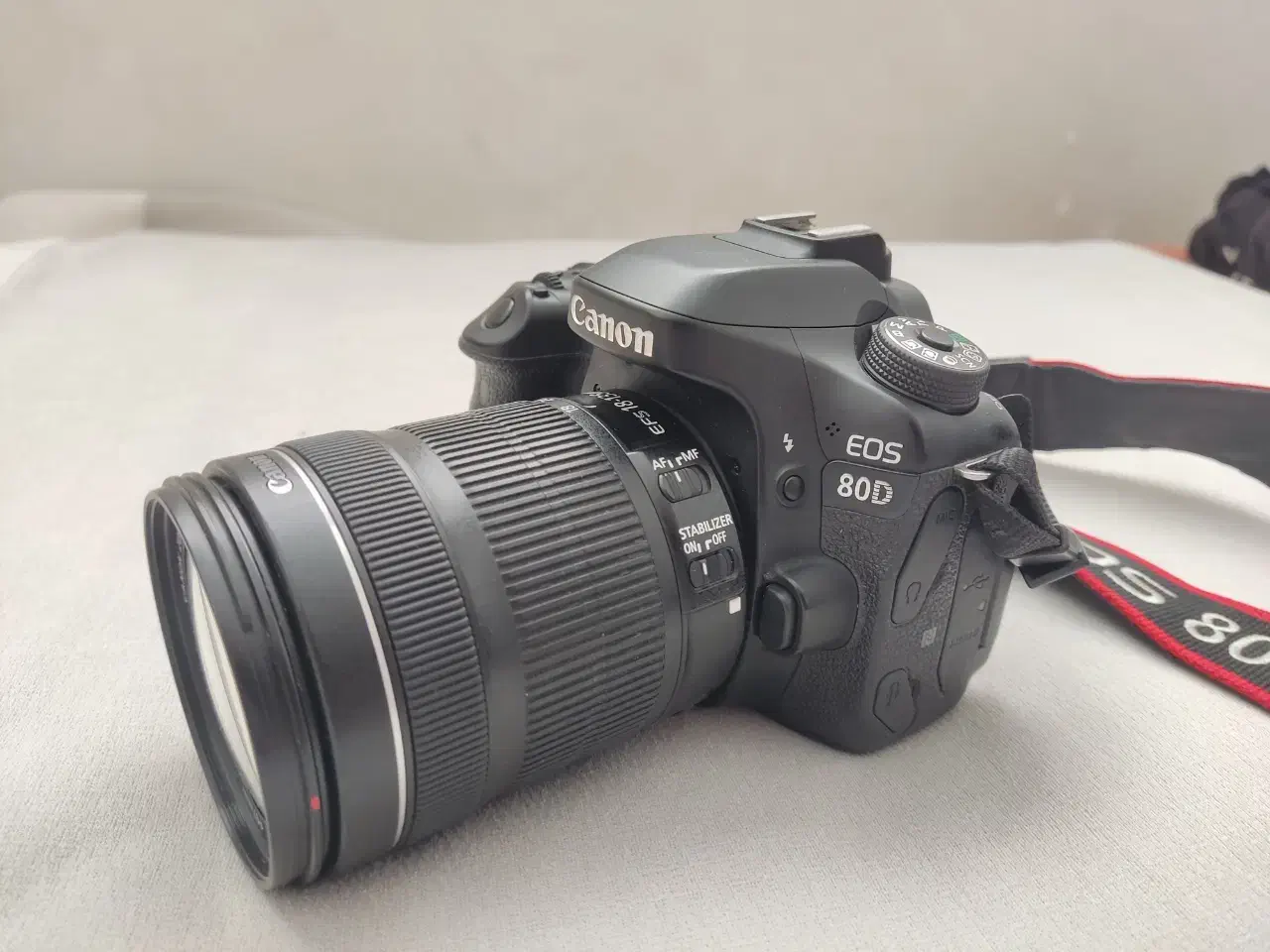 کنون 80D|دوربین عکاسی و فیلم‌برداری|همدان, |دیوار