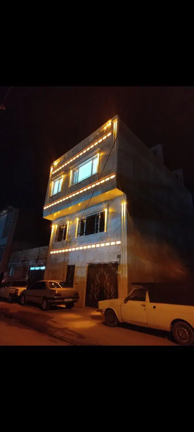 دوطبقه رو پیلوت جنوبی طبقه اول|فروش آپارتمان|اقبالیه, |دیوار