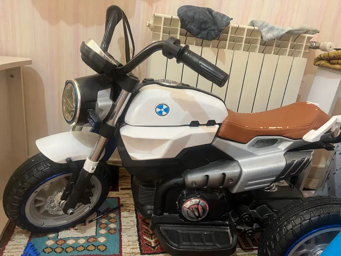 موتور شارژی|اسباب‌بازی بچه|قم, انسجام|دیوار