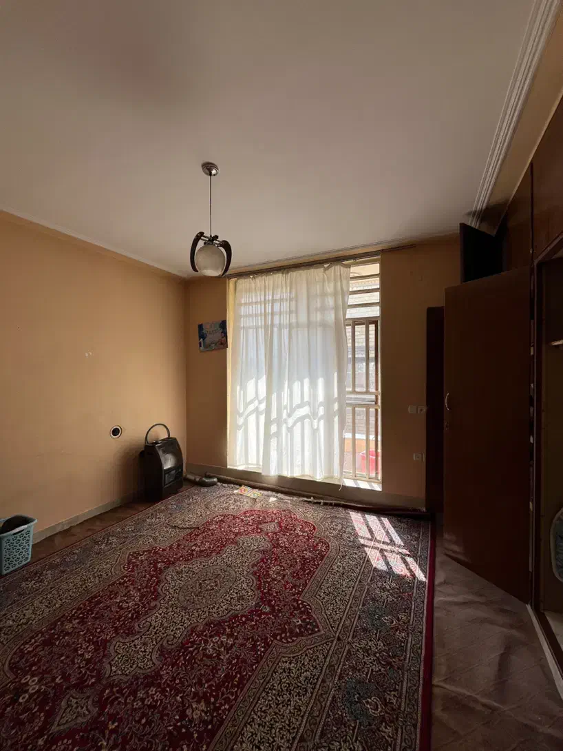 ۲۰۰ متری ۳ خوابه طبقه دوم ویلایی|اجارهٔ آپارتمان|شیراز, سفیرشمالی|دیوار