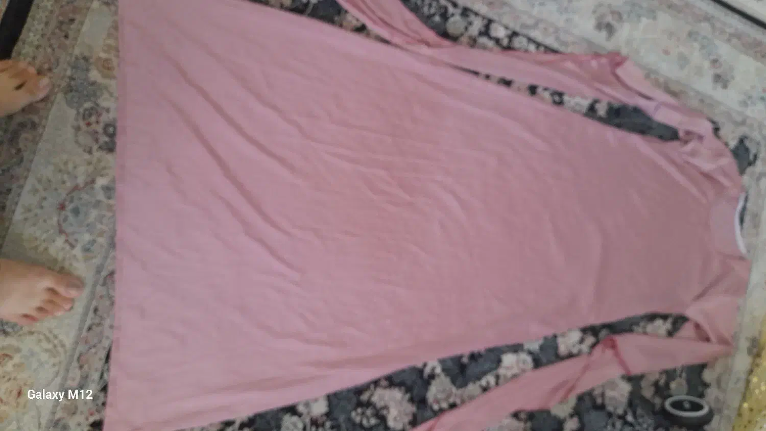 کراس کوا|لباس|سنندج, |دیوار