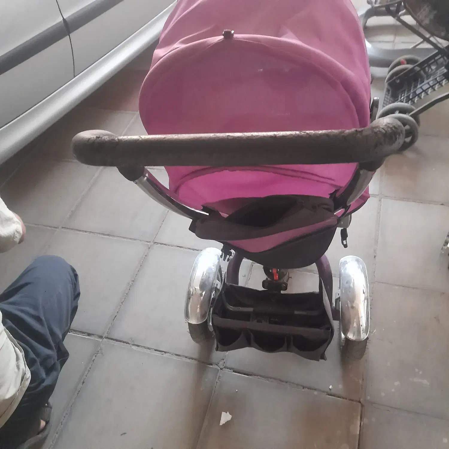 سه چرخه کودک|اسباببازی بچه|هشتگرد, شهرک صبا سوله|دیوار