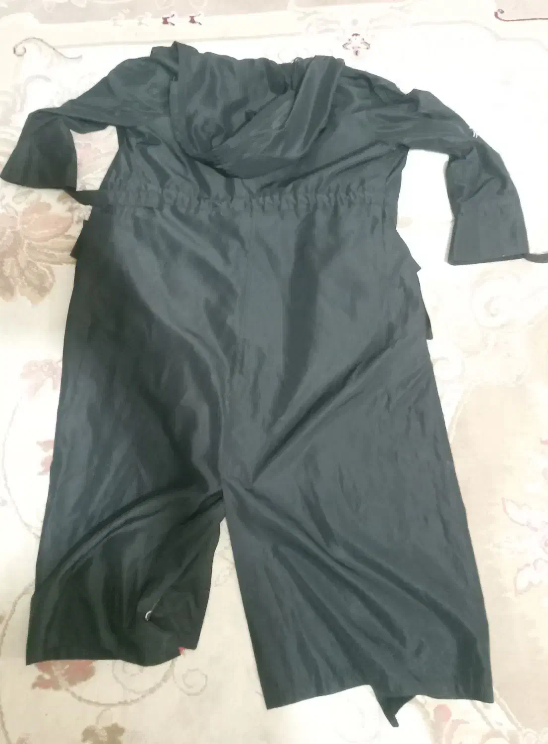 پالتو زنانه|لباس|تربتحیدریه, سرمحله|دیوار