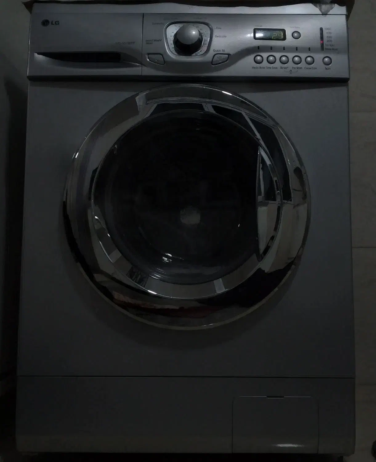 لباسشویی|ماشین لباسشویی و خشک‌کن لباس|سنندج, |دیوار