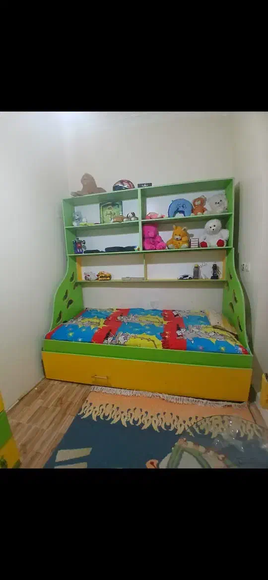 تخت خواب دو طبقه کشویی|تخت و سرویس خواب|شاهین‌شهر, گرگاب|دیوار