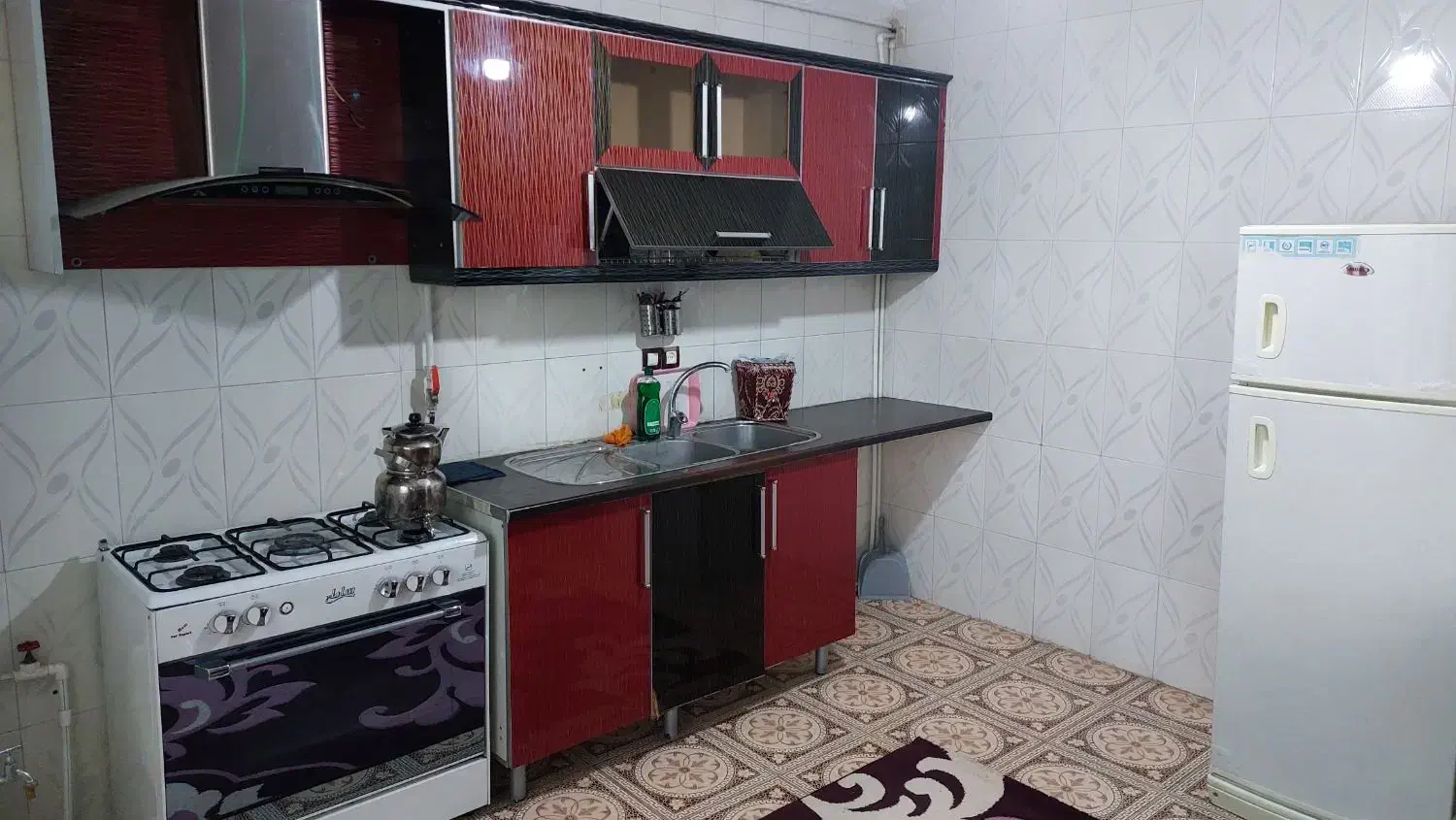 منزل دربستی اجاره ای|اجارهٔ کوتاه‌مدت آپارتمان و سوئیت|نهاوند, |دیوار