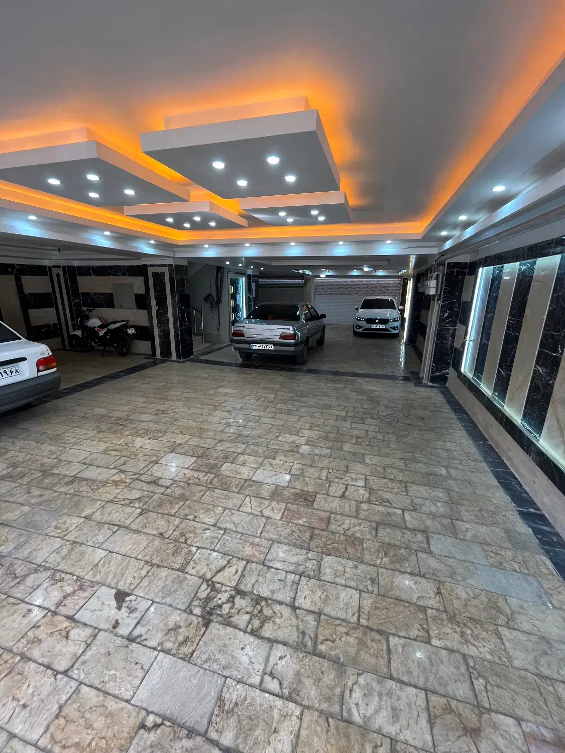 فروش واحد ۱۱۰ نوساز کیلید نخورده خام لاکچری|فروش آپارتمان|اشتهارد, |دیوار