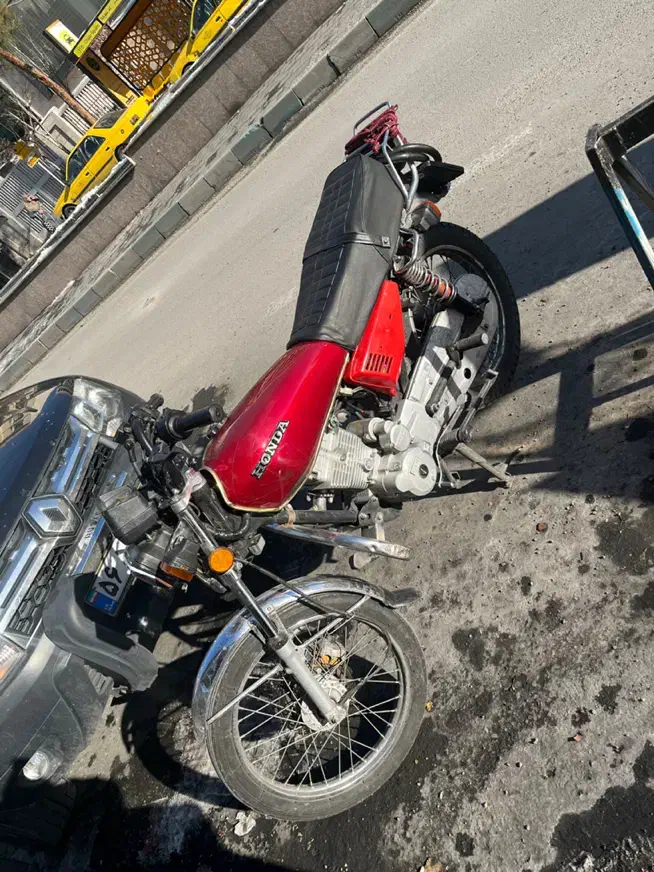 هندا کثیر ۲۰۰ کم کارکرد|موتورسیکلت|تهران, قیطریه|دیوار